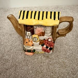 Gibson Ceramic Teapot with Yellow and Brown Details